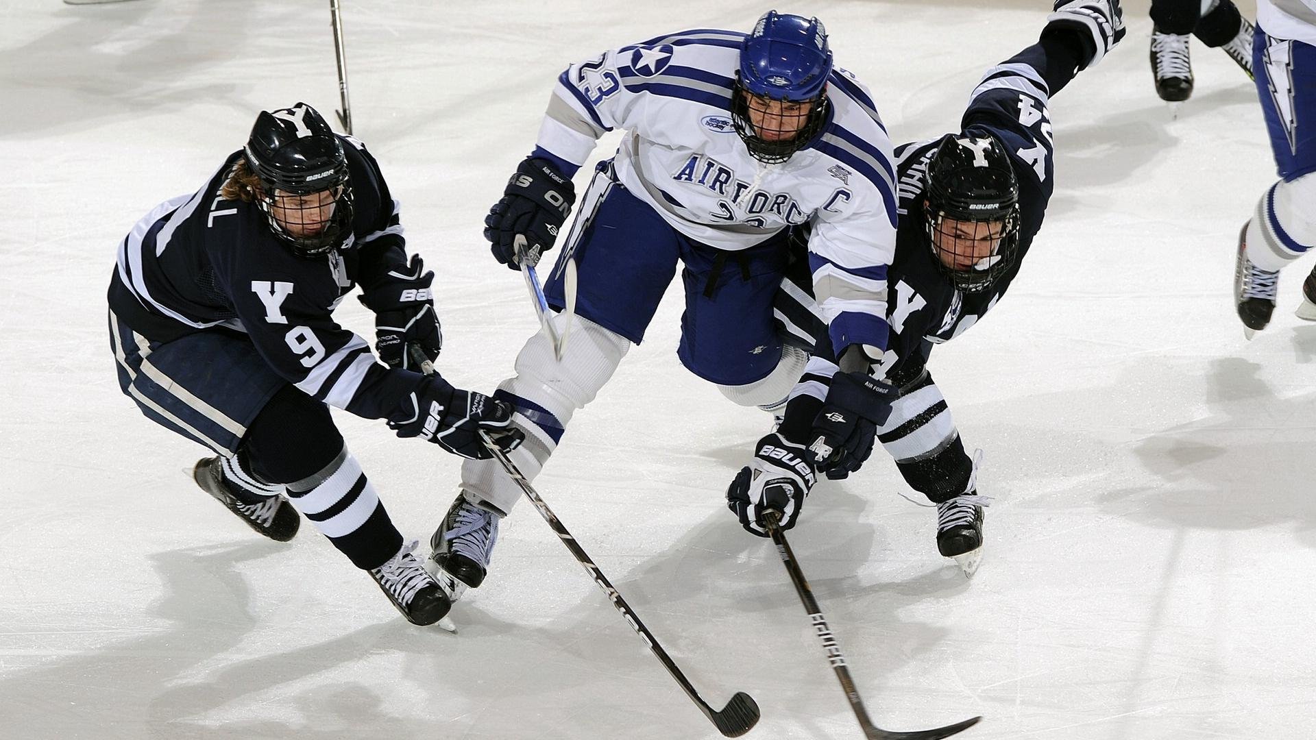 星空体育官网入口-瑞士门将获“最佳雪地扑救奖”