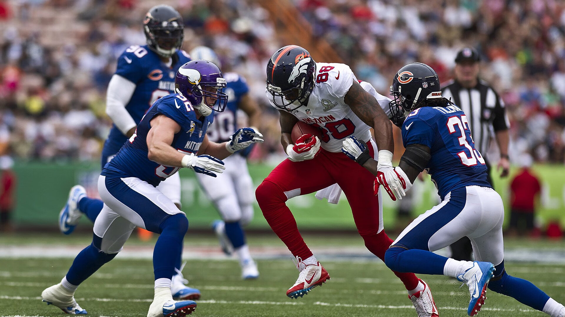 瑞士门将获“最佳雪地扑救奖”