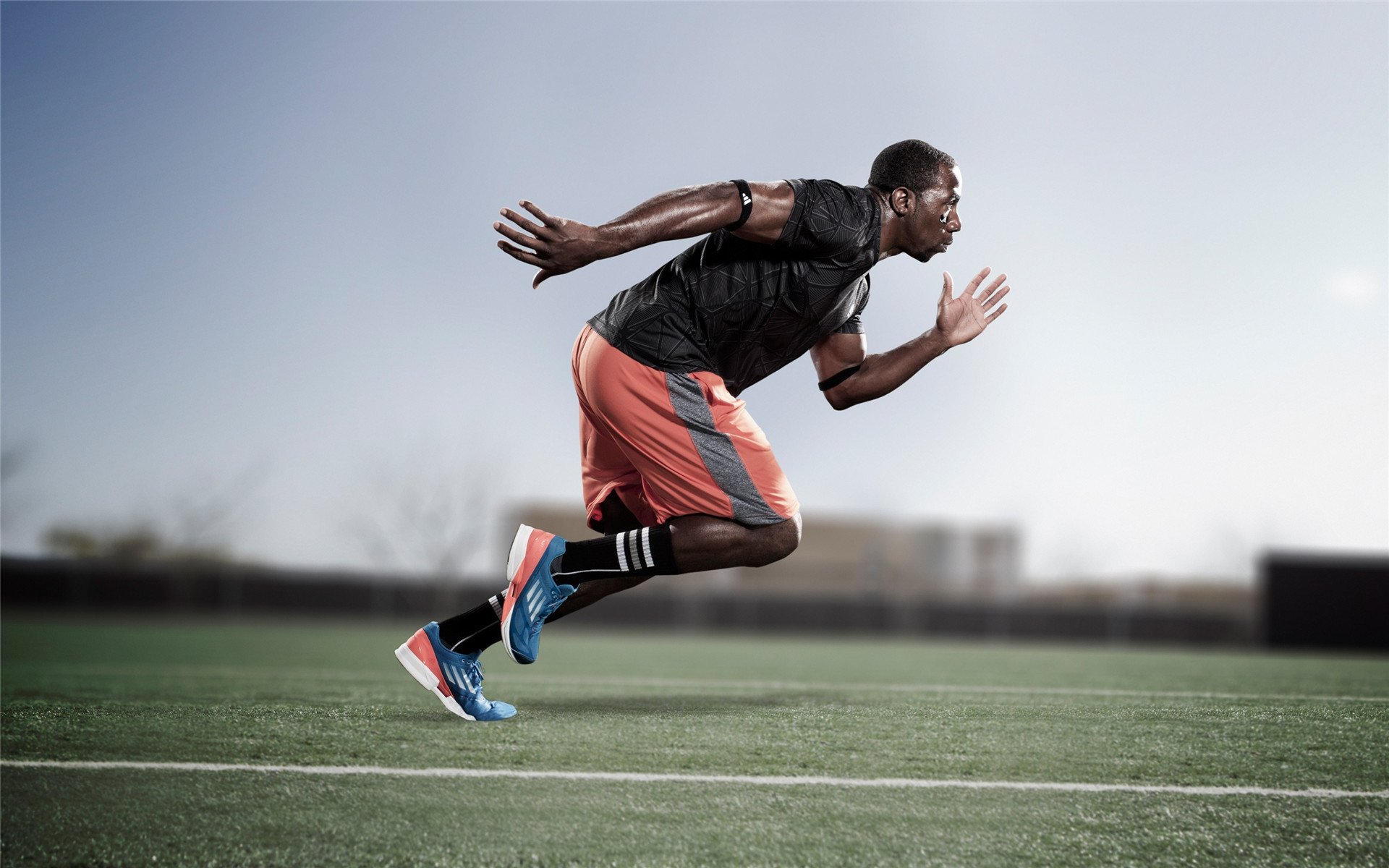 星空体育官方平台-格林伍德的防守稳定性为袋鼠队提供了坚固的后盾，格林伍德强吗